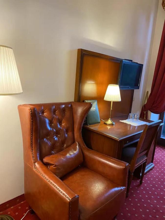 Hotel Kaiser Franz Josef Millstatt Dış mekan fotoğraf